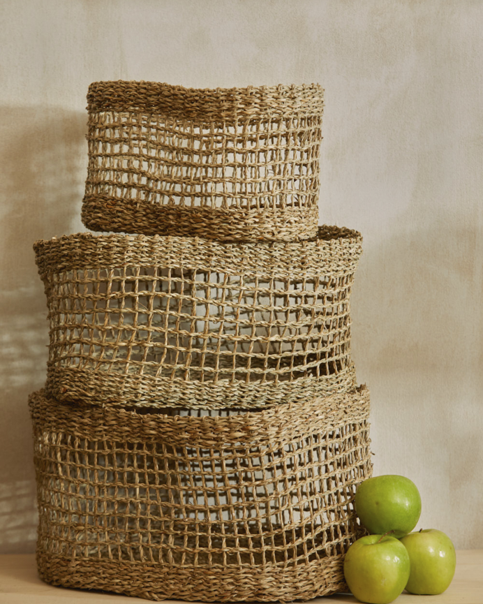 Panier en jonc de mer tressé disponible en différentes tailles