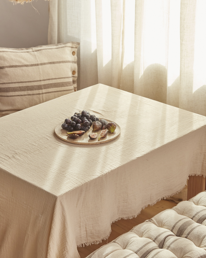 Nappe en coton mousseline écrue disponible en plusieurs tailles