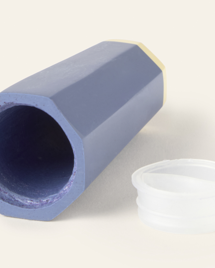 Set de salière et poivrière bleu 3,3x8 cm