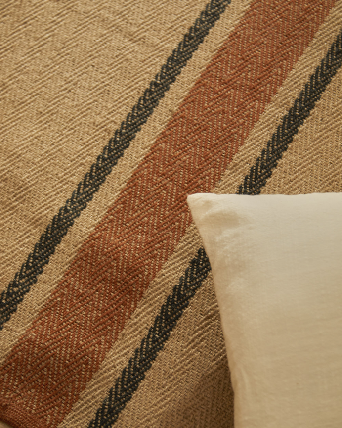 Tapis en jute marron en plusieurs tailles
