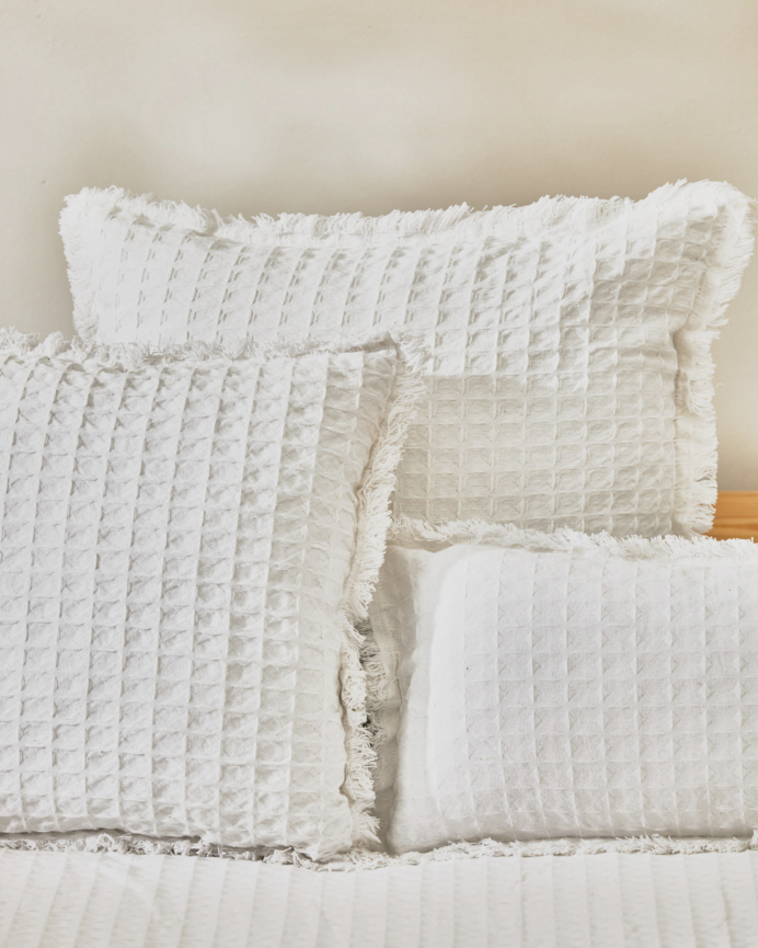 Housse de coussin en coton nid d’abeille couleur blanc disponible en plusieurs tailles