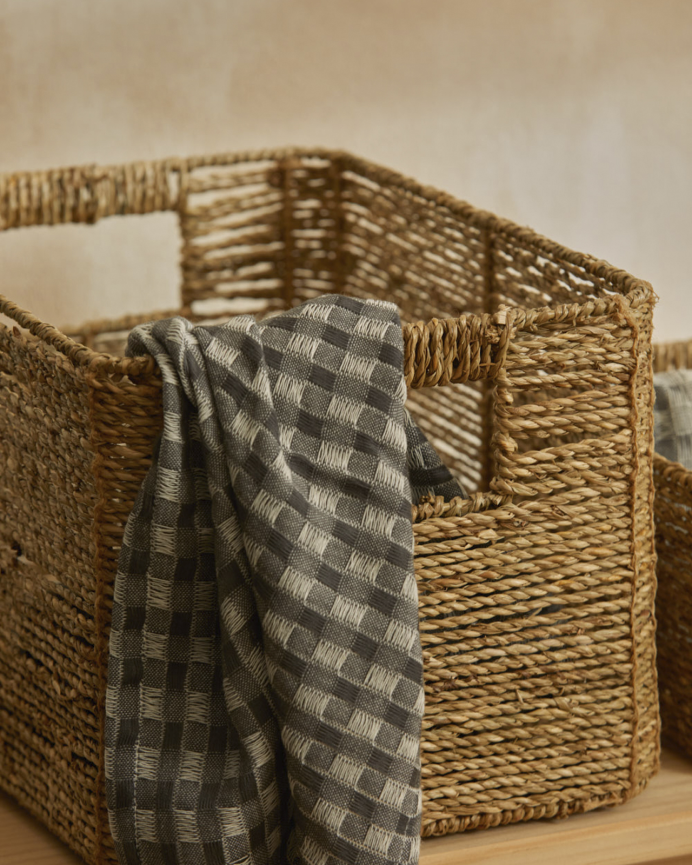 Panier rectangulaire en jonc de mer 32x23x20 cm