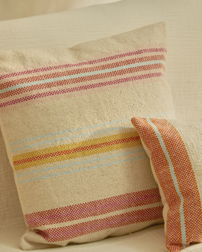 Housse de coussin multicolore en coton disponible en plusieurs tailles