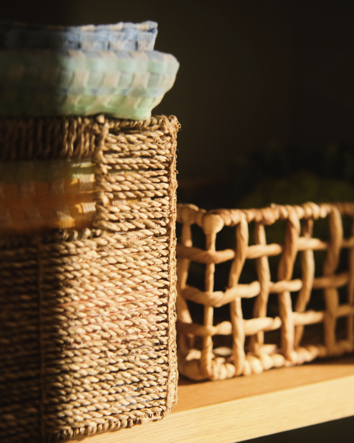 Panier rectangulaire en jonc de mer 22x17x12 cm