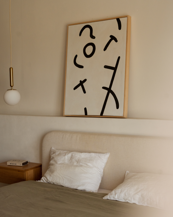 Tableau blanc et noir décoratif sur coton avec cadre en bois peint à la main à la peinture à l'huile en différentes tailles