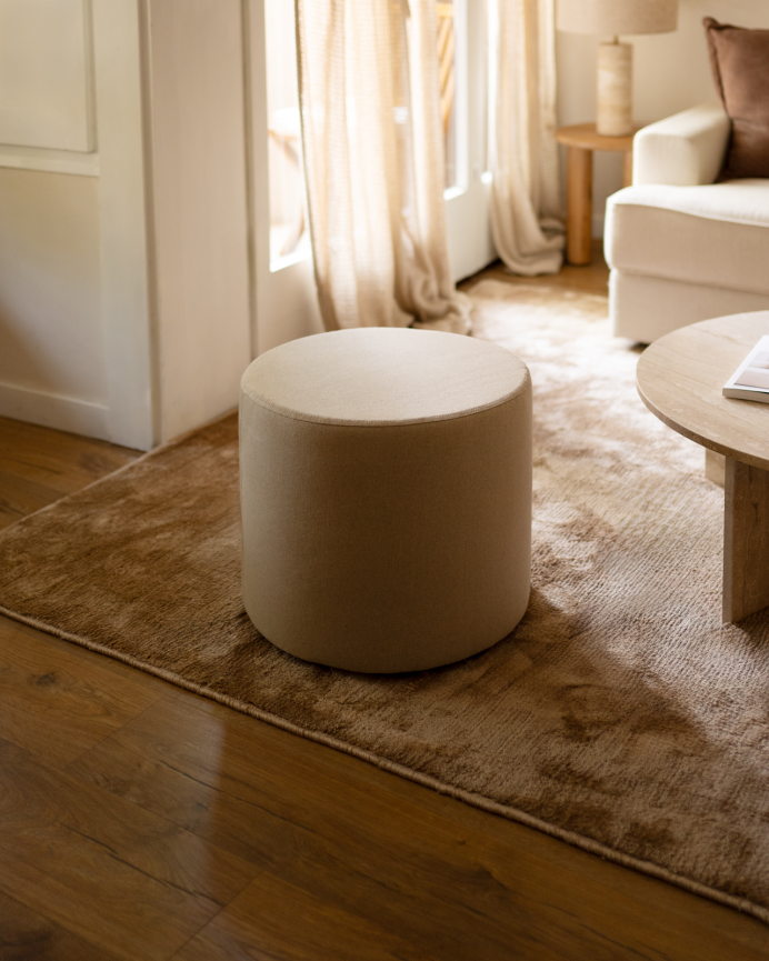 Pouf en ton naturel de 44x42cm