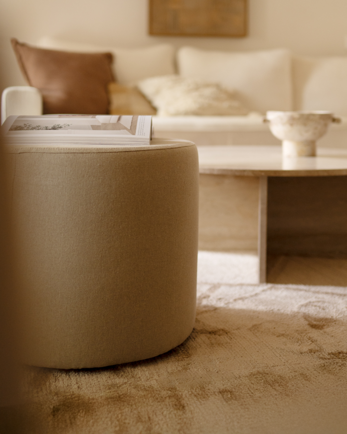 Pouf en ton naturel de 44x42cm