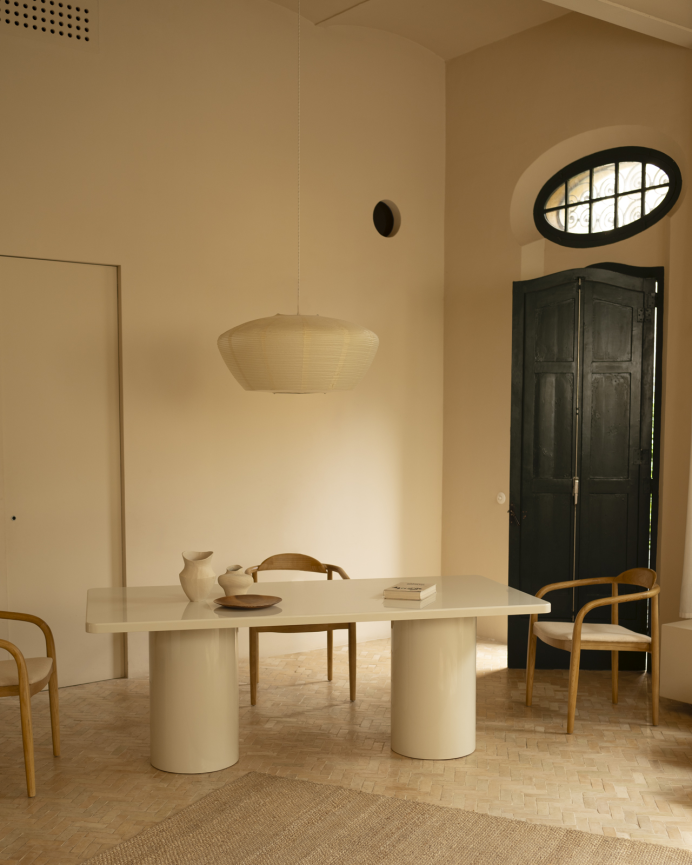 Table de salle à manger rectangulaire en bois naturel de peuplier ton laqué brillant blanc en plusieurs mesures