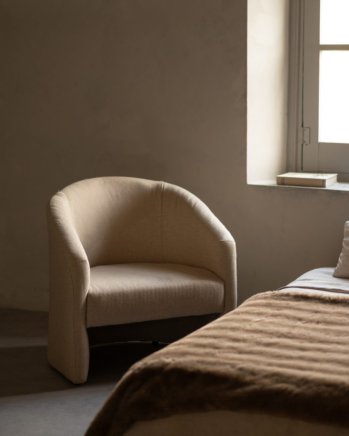 Fauteuil rond revêtu en tissu beige 80x85cm