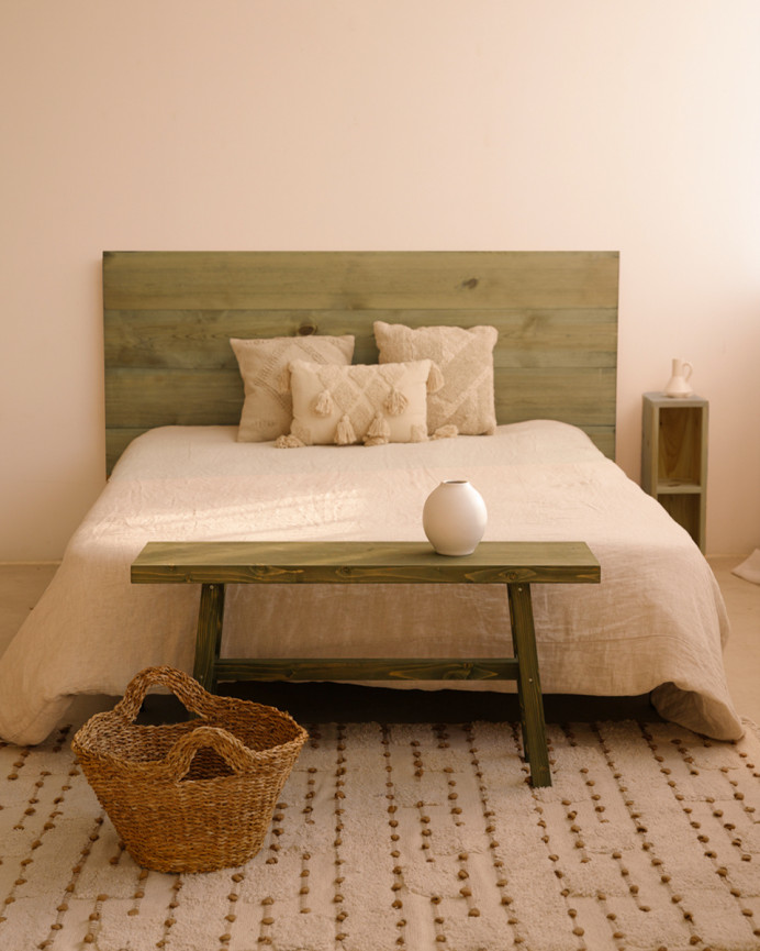 Panchina in legno massello in tono verde di 100x50cm