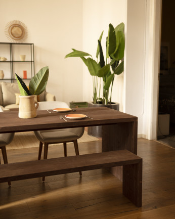 Set tavolo da pranzo e 4 sgabelli in legno massello in tonalità noce di 120cm