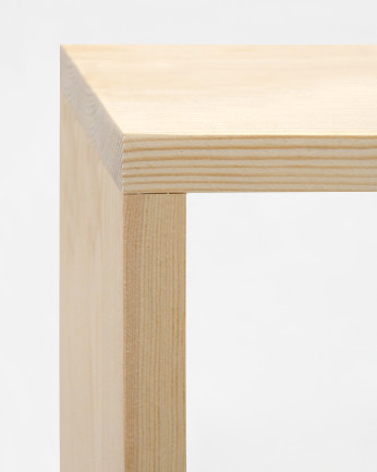 Tavolino da notte in legno massello in tonalità naturale di 40x20cm