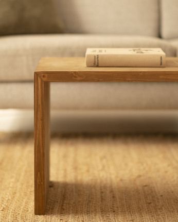 Tavolino da caffè in legno massello in tonalità di rovere scuro di 109,4x45x35cm