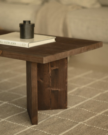 Tavolo da centro in legno massello in tonalità noce di 120x50 cm