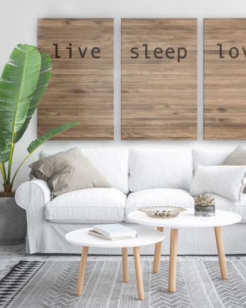 Testiera trittico in legno massello stampata del motivo Live love sleep in tonalità di rovere scuro di varie misure