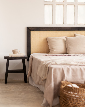 Testata di letto in legno massello di colore nero di varie misure