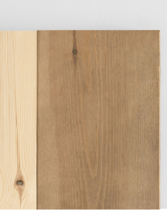 Testata di letto in legno massello combinata in diversi toni e di varie misure