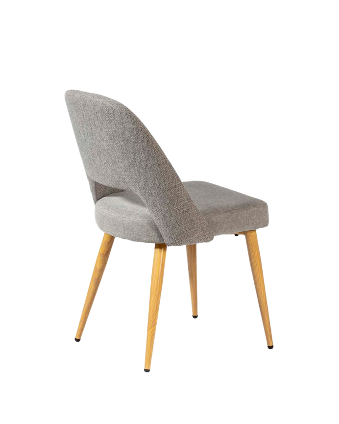 Sedia di tessuto grigio con gambe in metallo colore rovere di 84cm