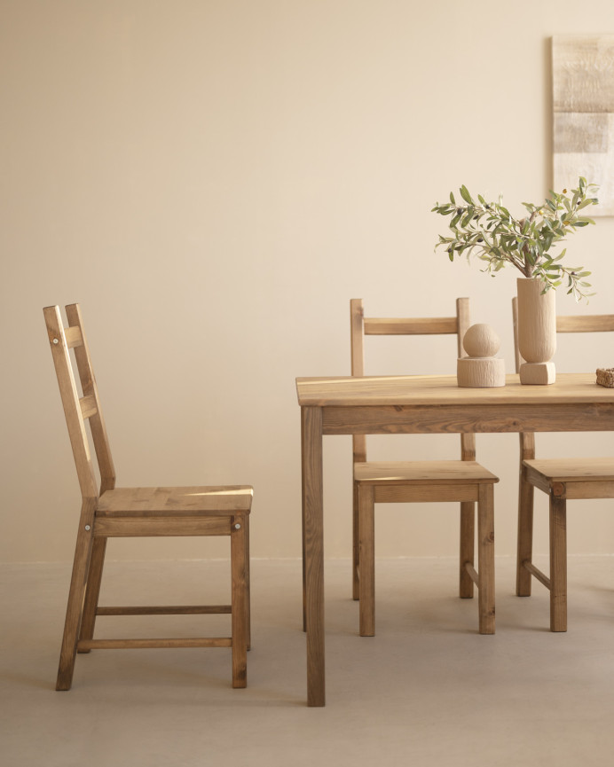 Set tavolo da pranzo e 4 sedie in legno massello in tono di rovere scuro di 120cm