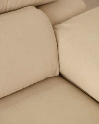 Divano beige di varie misure