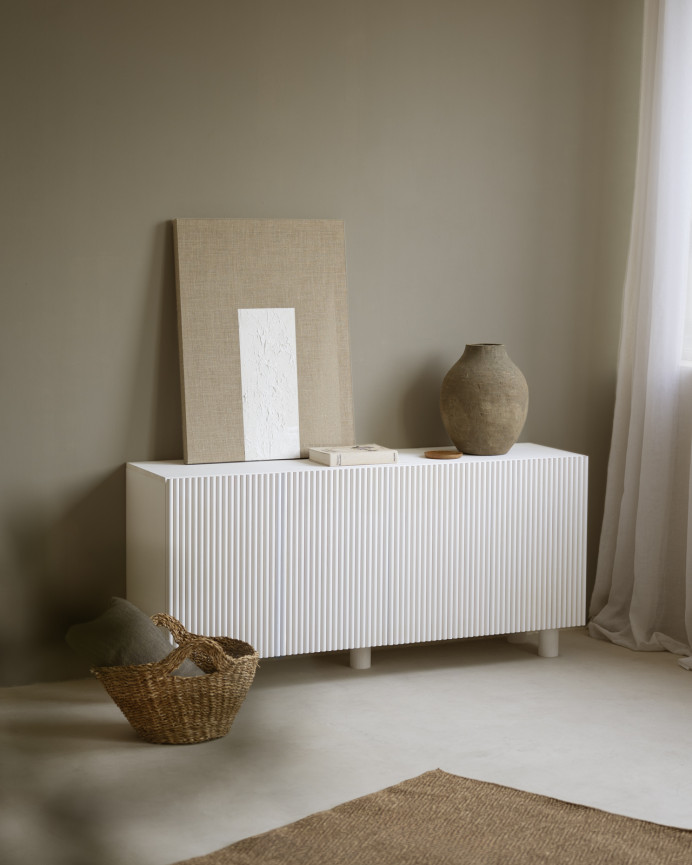 Credenza in legno di abete e pino in tonalità bianco 152x42cm