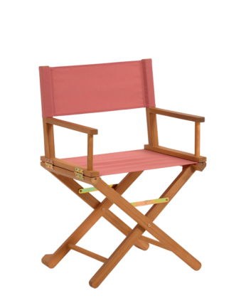 Sedia con braccioli in legno massello di acacia e seduta in tessuto rosso di 88x55cm