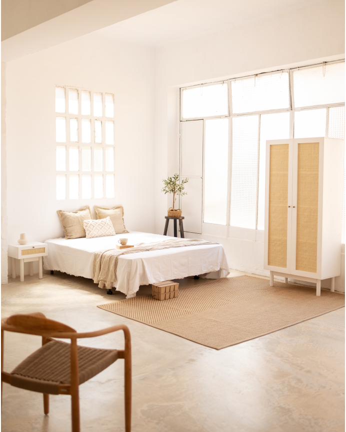 Pack de 2 comodini in legno massello e rattan con un cassetto tono bianco da 40x45cm