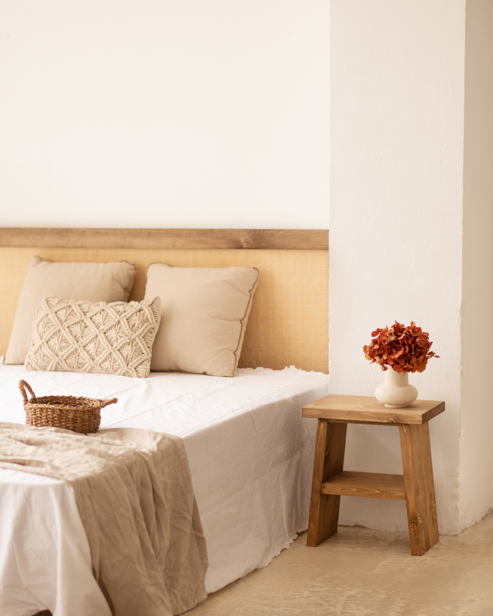 Pack de 2 comodini o tavolini ausiliari in legno massello tono rovere scuro da 45x39cm