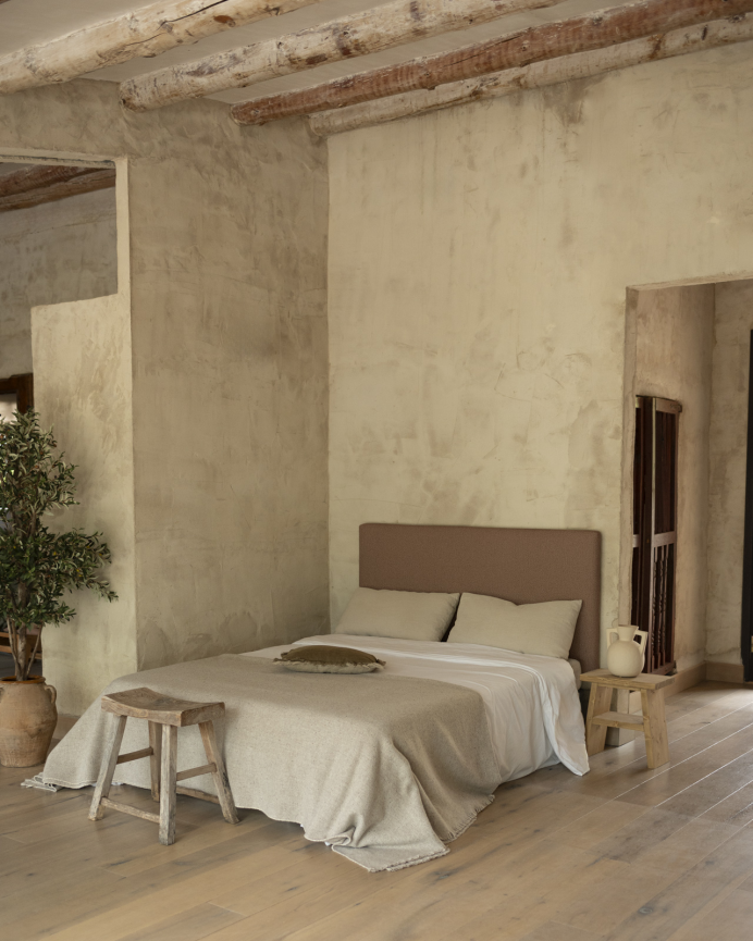 Testiera imbottita in marrone in diverse misure