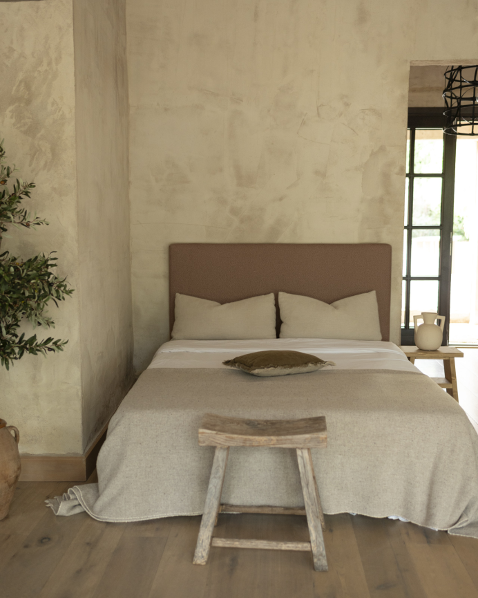 Testiera imbottita in marrone in diverse misure