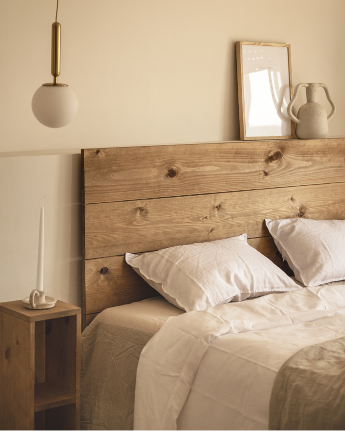 Testata di letto in legno massello in tonalità di rovere scuro in diverse misure