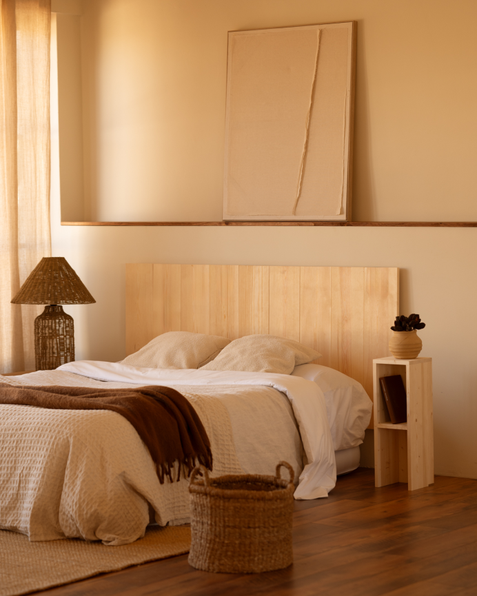 Testata di letto in legno massello in tonalità naturale in diverse misure