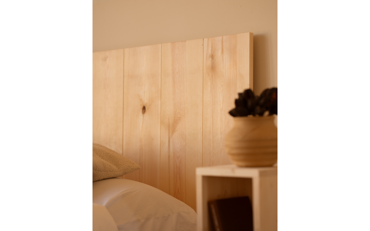 Testata di letto in legno massello in tonalità naturale in diverse misure