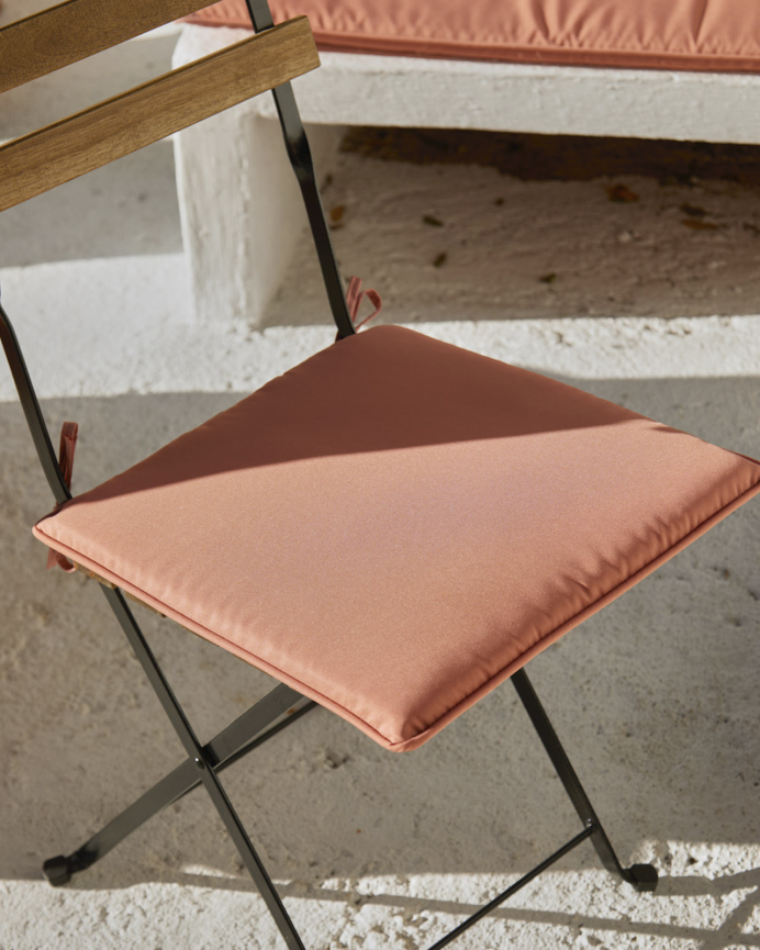 Cuscino quadrato colore rosa 40x40x3cm