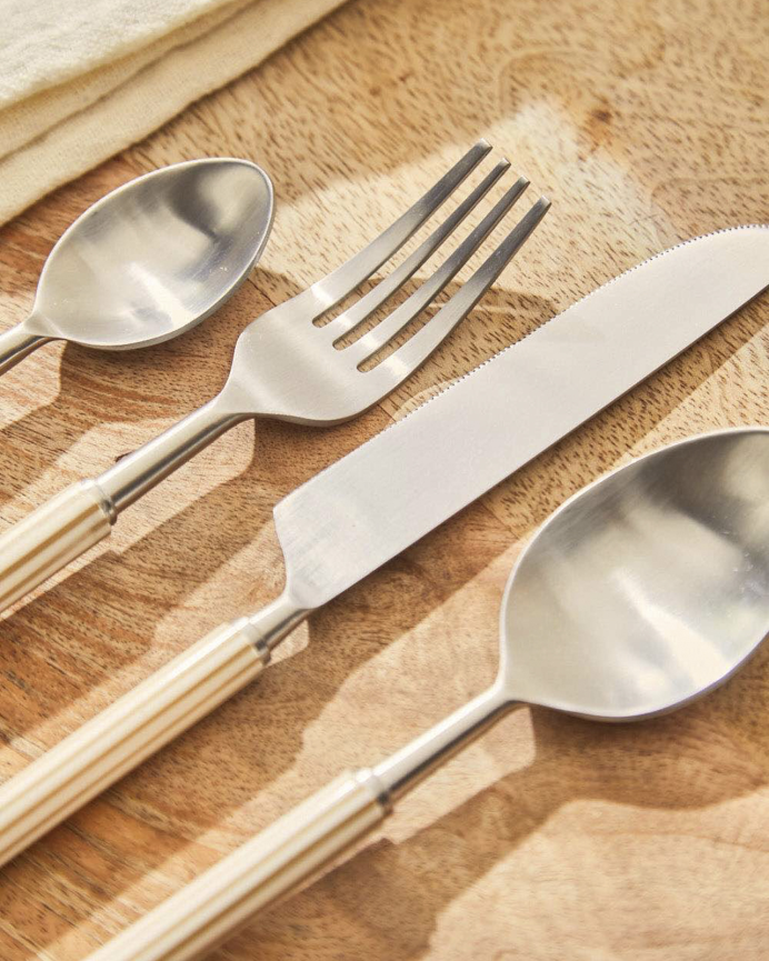 Set di posate naturale 22-20-20-18cm