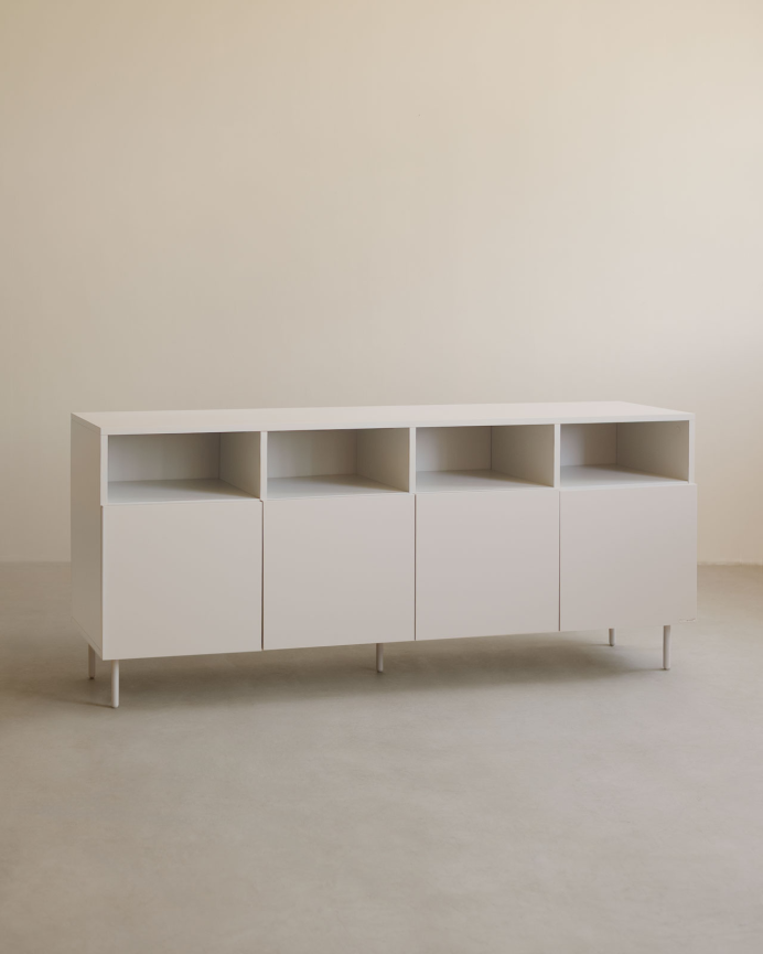 Credenza con 4 ante laccato in tonalità sabbia di 176x40cm