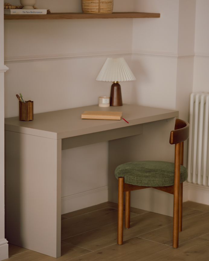  Tavolo da scrivania lacca beige e gambe rovere medio en varias medidas