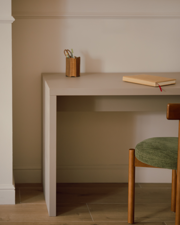  Tavolo da scrivania lacca beige e gambe rovere medio en varias medidas