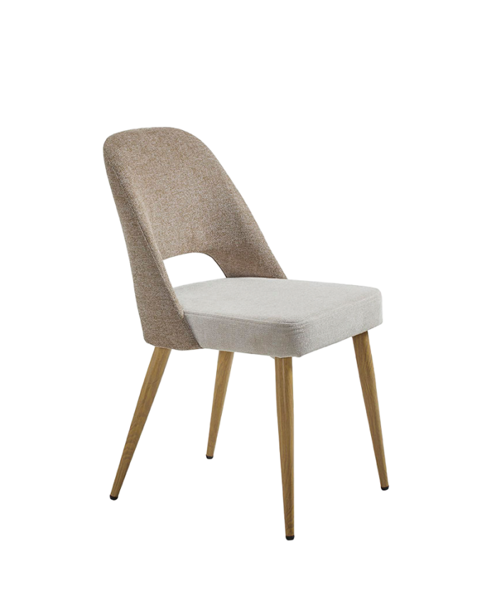 Cadeira combinada de tecido bege e cinza com pernas de metal em tom carvalho de 84 cm