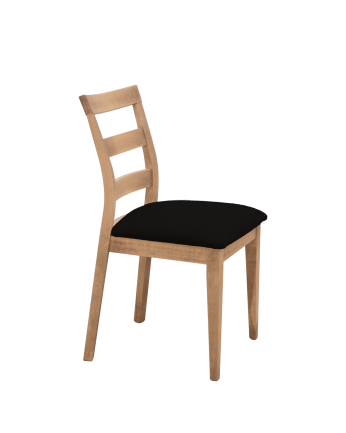 Cadeira estofada de cor preta com pernas de madeira em tom de carvalho escuro de 89cm