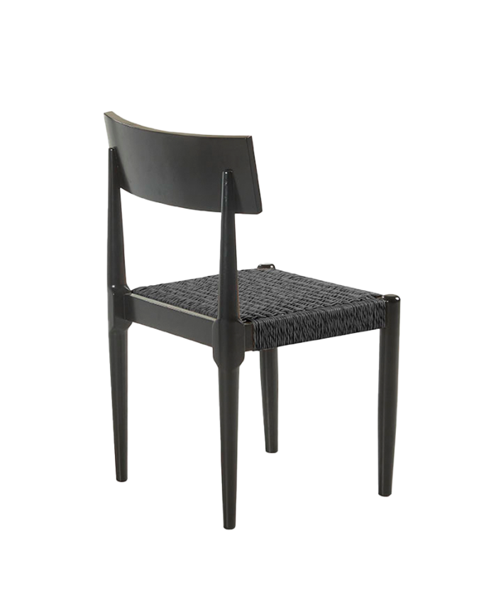 Cadeira de madeira maciça com assento em corda em tom preto 775cm