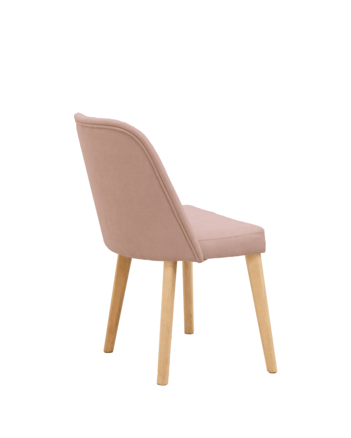Cadeira estofada de cor rosa com pernas de madeira em tom de carvalho médio de 87cm