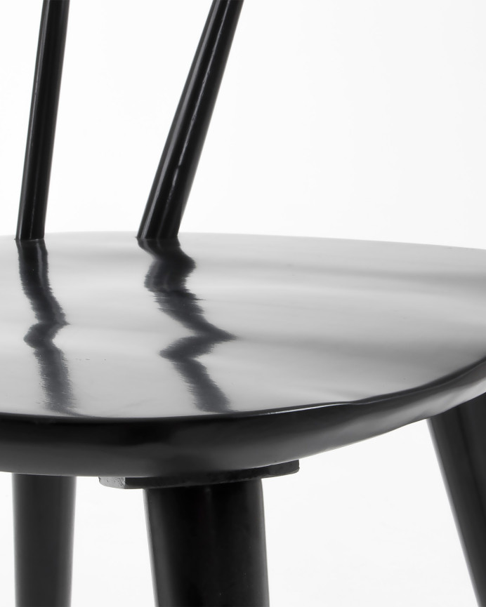 Cadeiras de madeira maciça de borracha pintada de preto 77x53cm