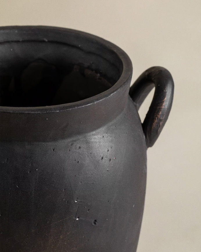 Vaso de cerâmica cor preta de 24x195cm