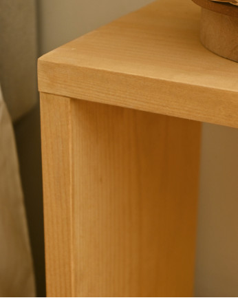 Mesa de cabeceira em madeira maciça tom azeitona 40x20cm