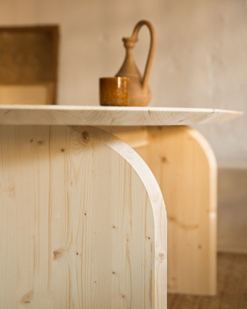 Mesa de jantar oval de madeira maciça em tom natural em vários tamanhos
