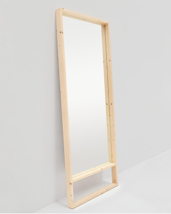 Espelho de madeira maciça em tom natural de vários tamanhos