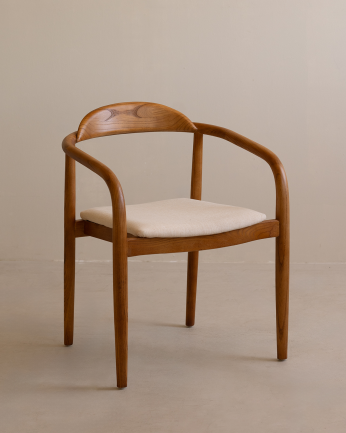 Cadeira de madeira de olmo em tom carvalho escuro y assento estofado cor beige de 78x58cm