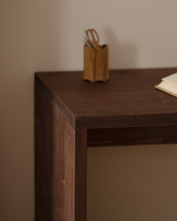  Mesa de escritório em tom nogueira em várias medidas